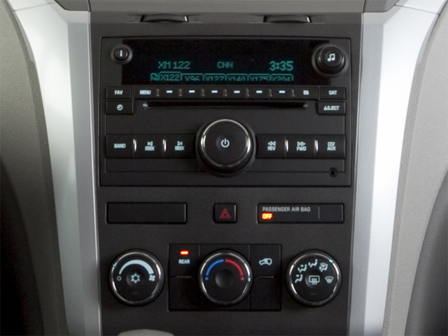 2010 Chevrolet Traverse LT w/2LT