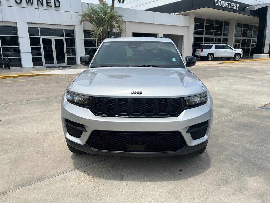 2025 Jeep Grand Cherokee Altitude