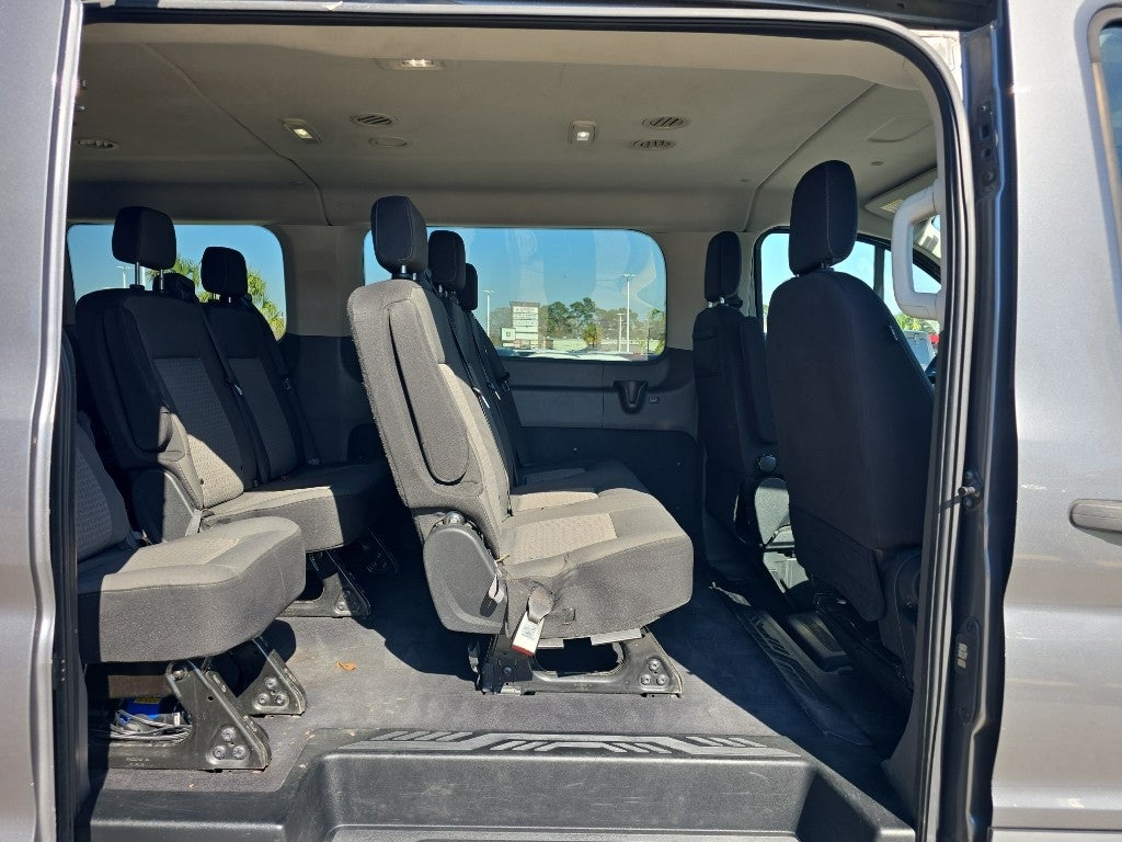 2021 Ford Transit Passenger Wagon XL
