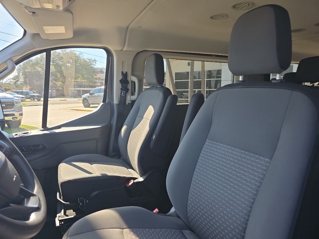 2021 Ford Transit Passenger Wagon XL