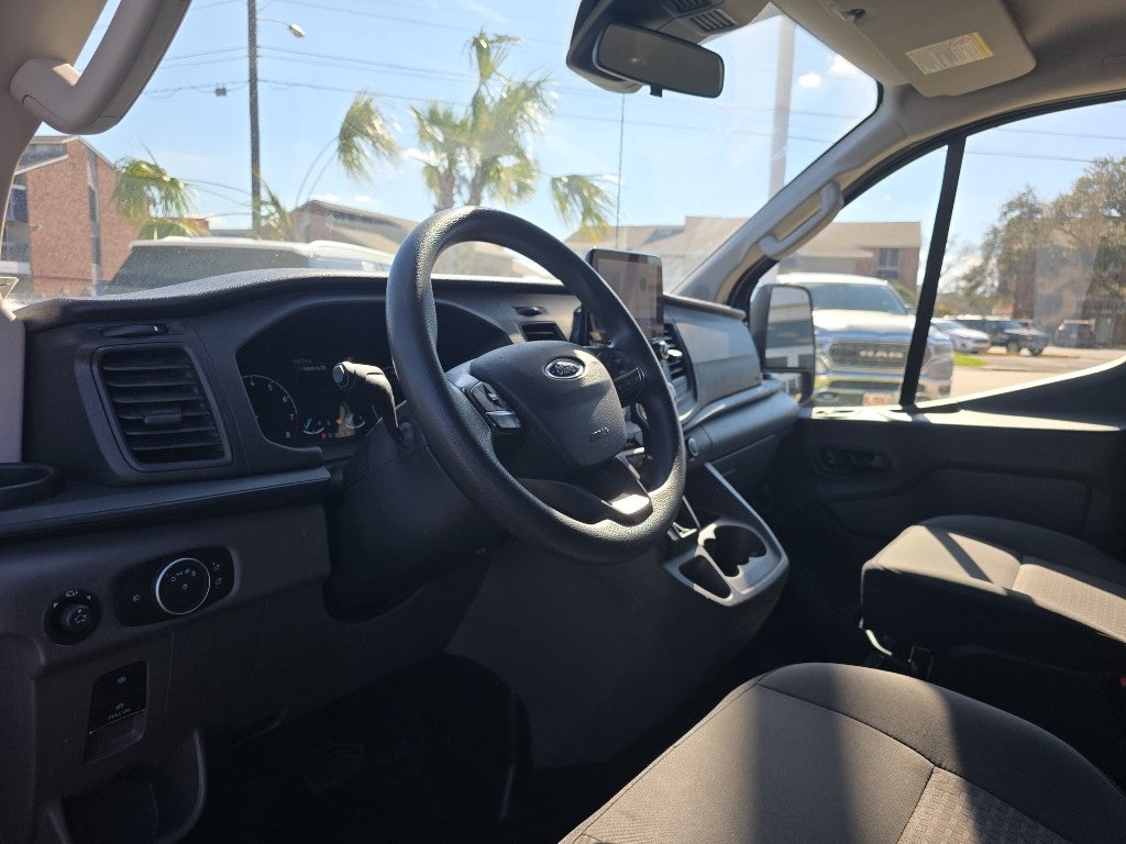 2021 Ford Transit Passenger Wagon XL