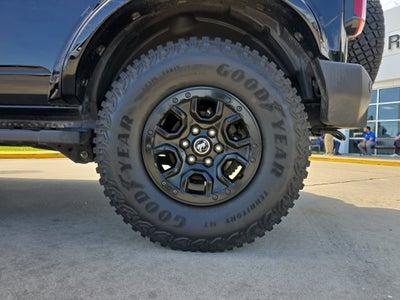 2022 Ford Bronco Base