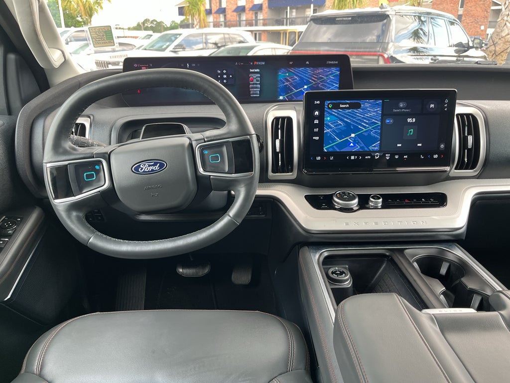 2025 Ford Expedition Active