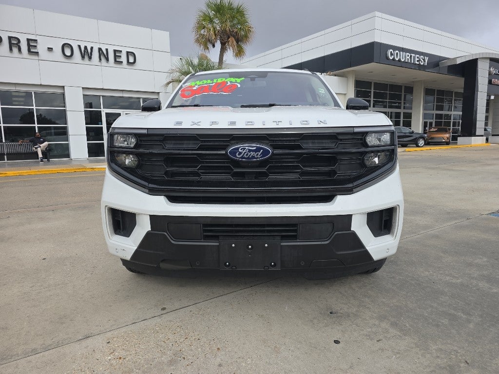 2025 Ford Expedition Active