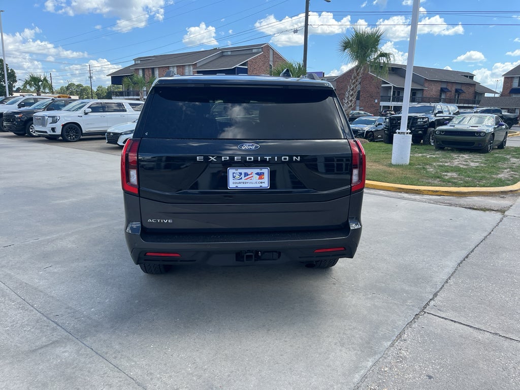 2025 Ford Expedition Active