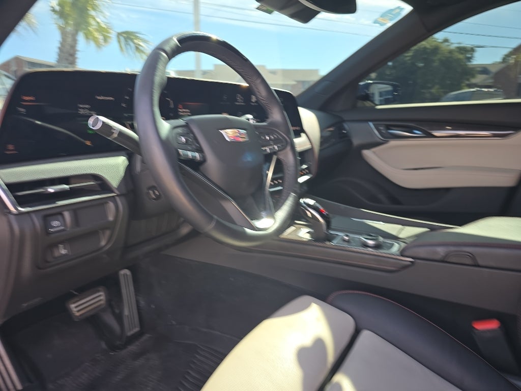 2025 Cadillac CT5 Sport