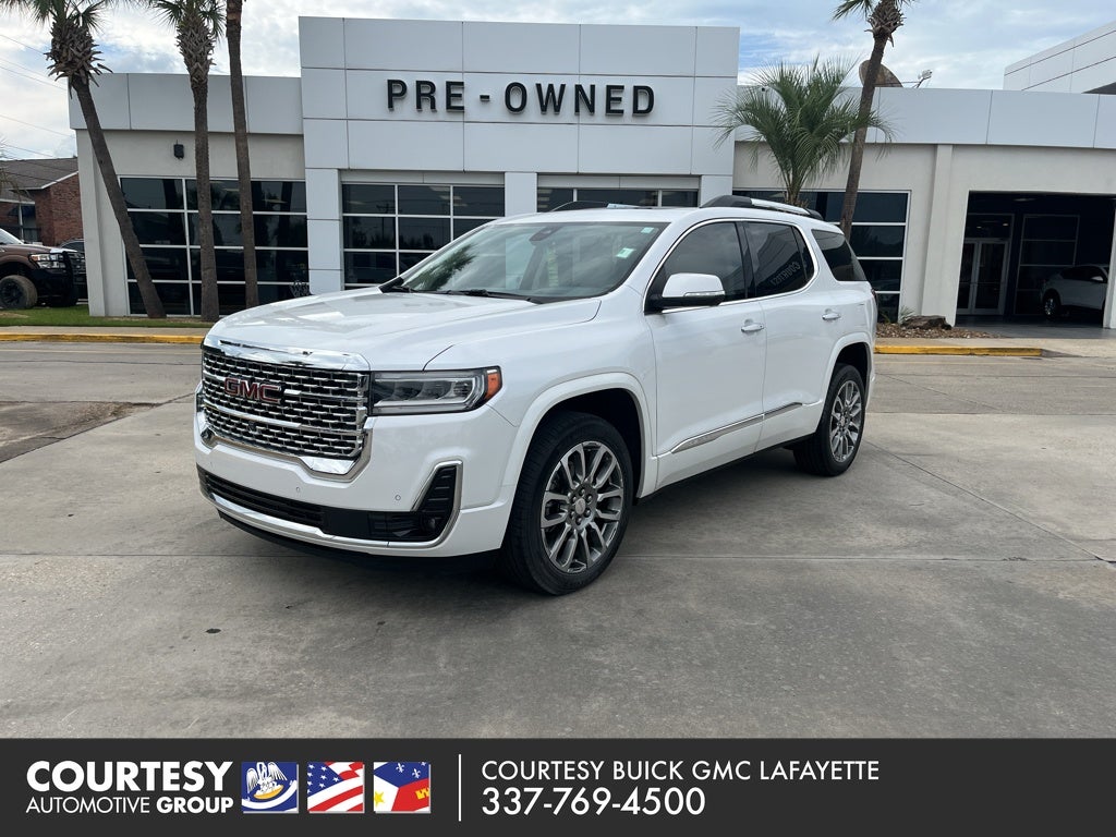 2023 GMC Acadia Denali