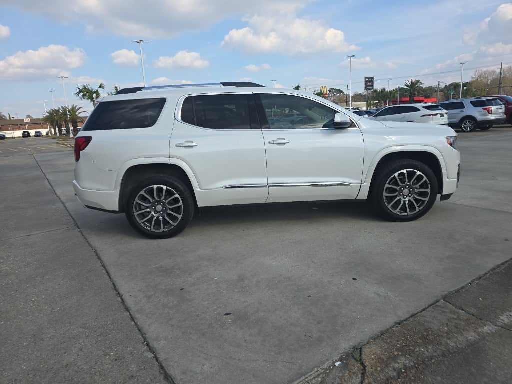 2020 GMC Acadia Denali