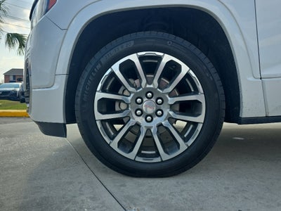 2020 GMC Acadia Denali