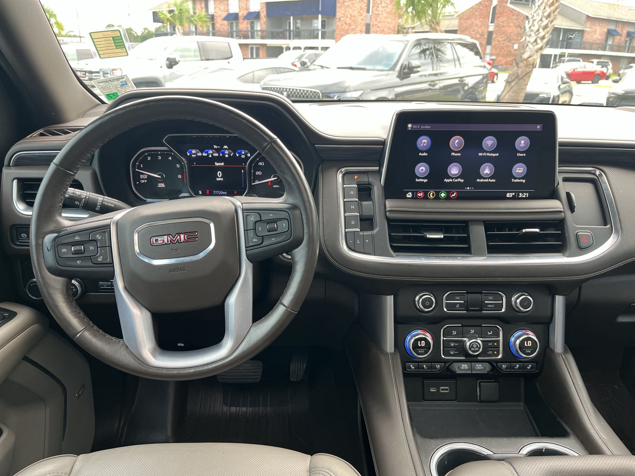 2021 GMC Yukon SLT