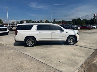 2022 GMC Yukon XL Denali