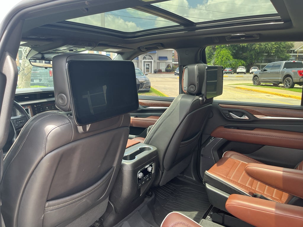 2023 GMC Yukon XL Denali Ultimate