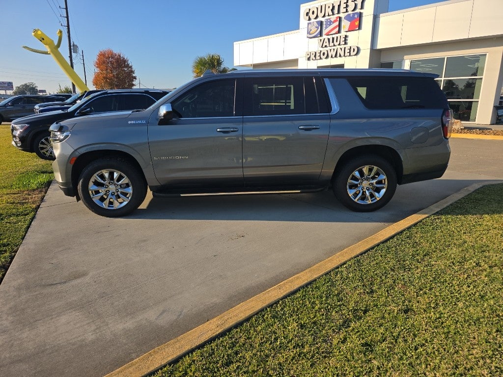 2021 Chevrolet Suburban LT