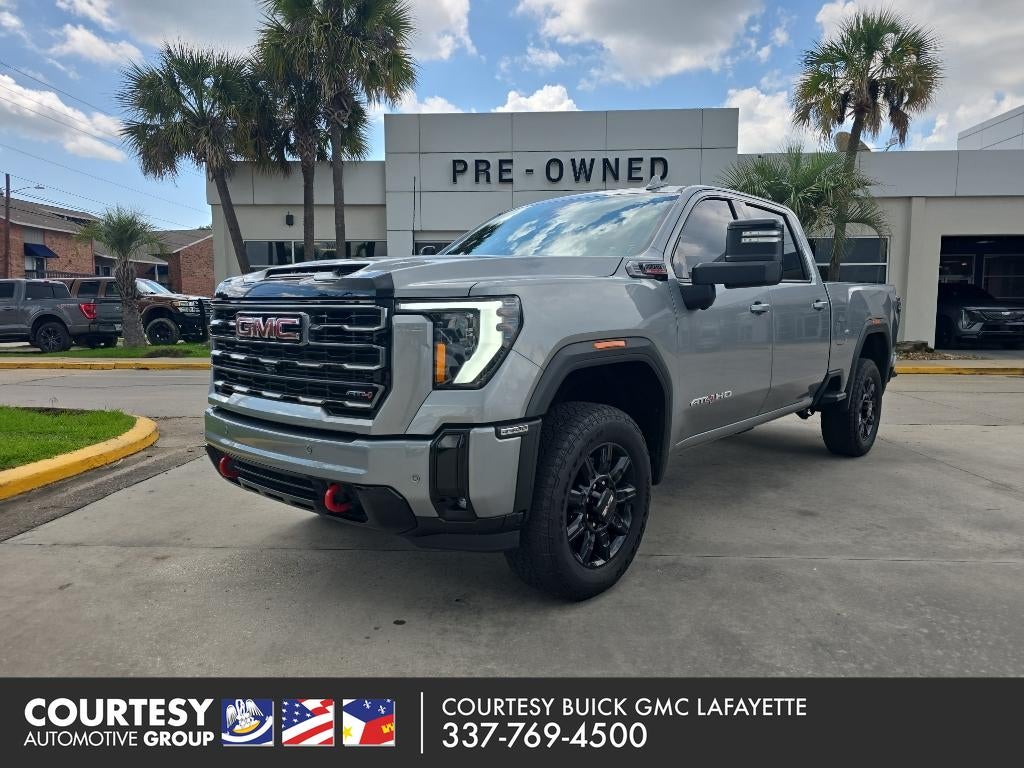 2025 GMC Sierra 4WD Crew Cab Standard Box AT4's photo