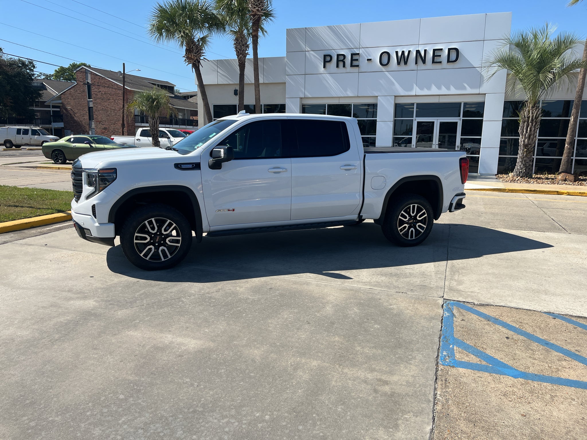 2024 GMC Sierra 1500 AT4
