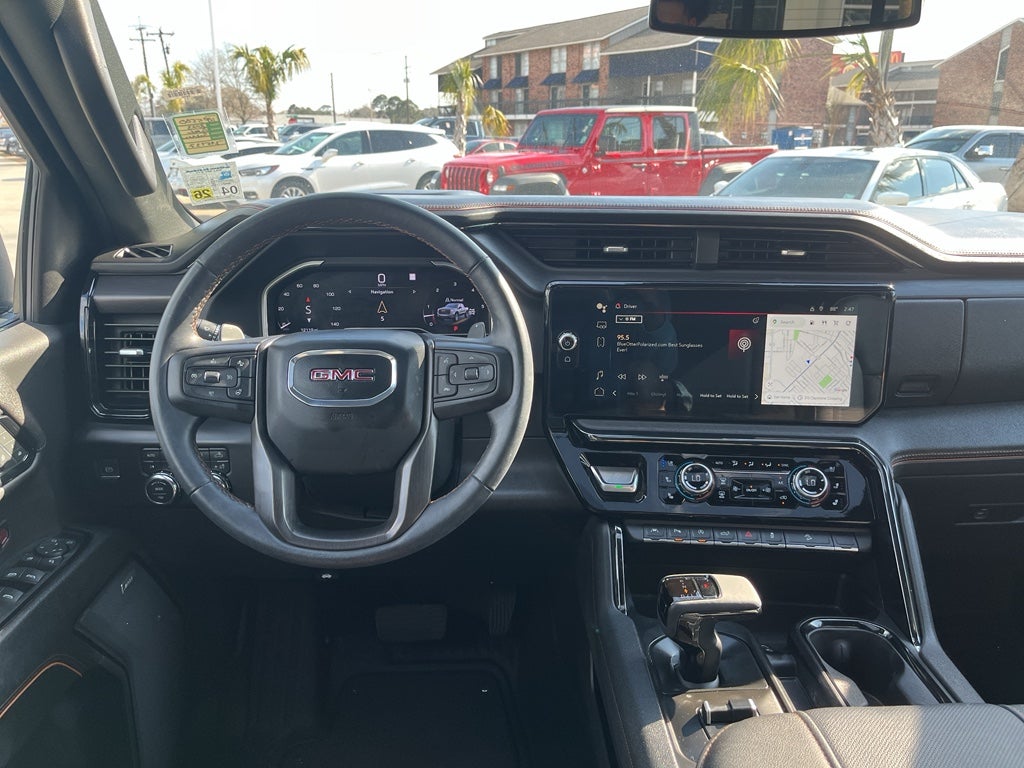 2023 GMC Sierra 1500 AT4