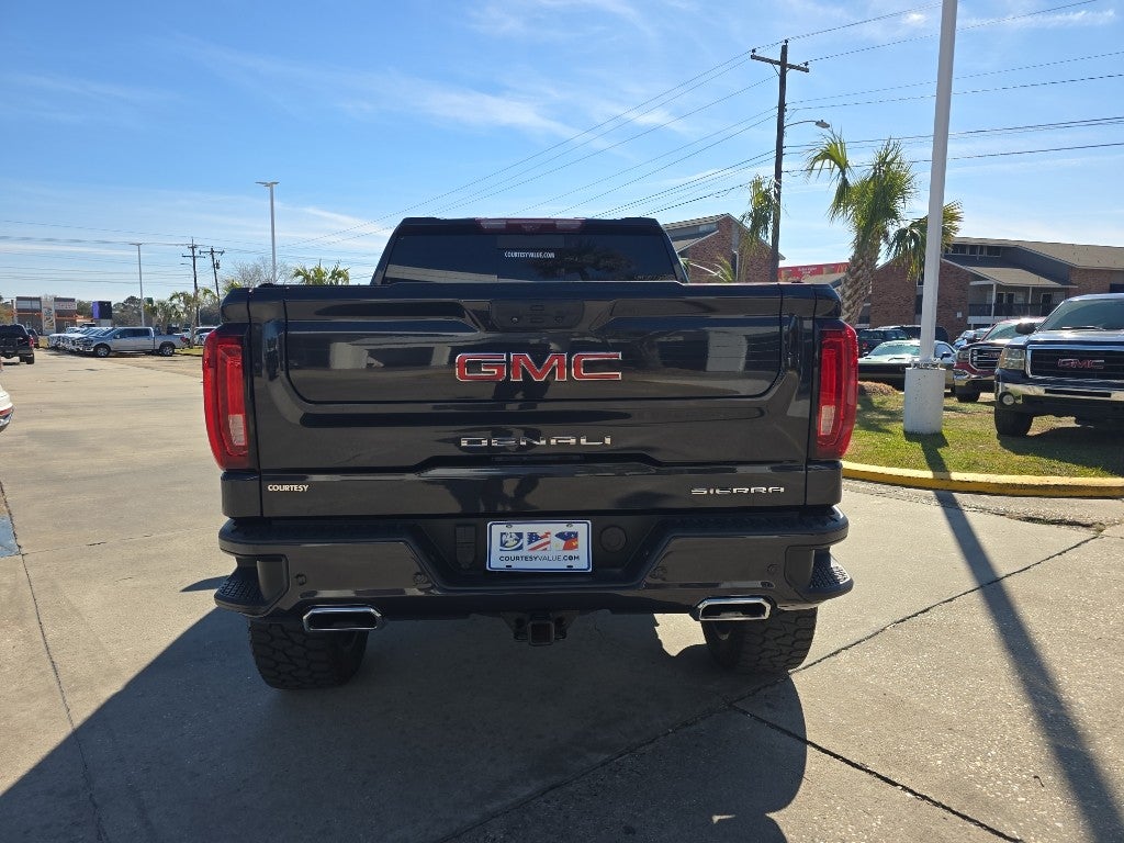 2023 GMC Sierra 1500 Denali