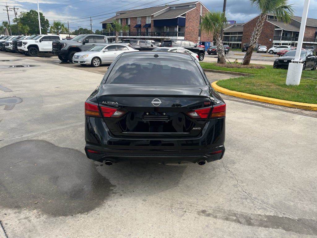 2025 Nissan Altima SR