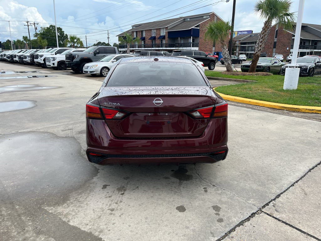 2025 Nissan Altima SV
