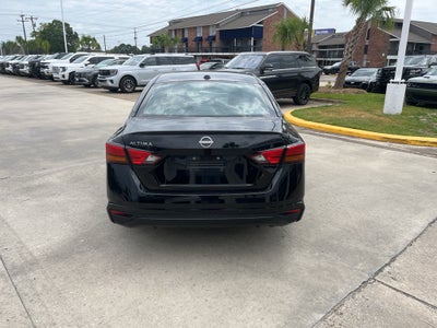 2025 Nissan Altima SV