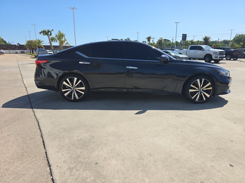 2019 Nissan Altima 2.5 Platinum