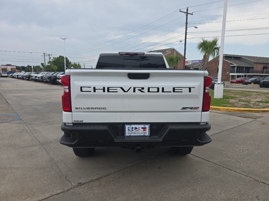 2025 Chevrolet Silverado 1500 ZR2