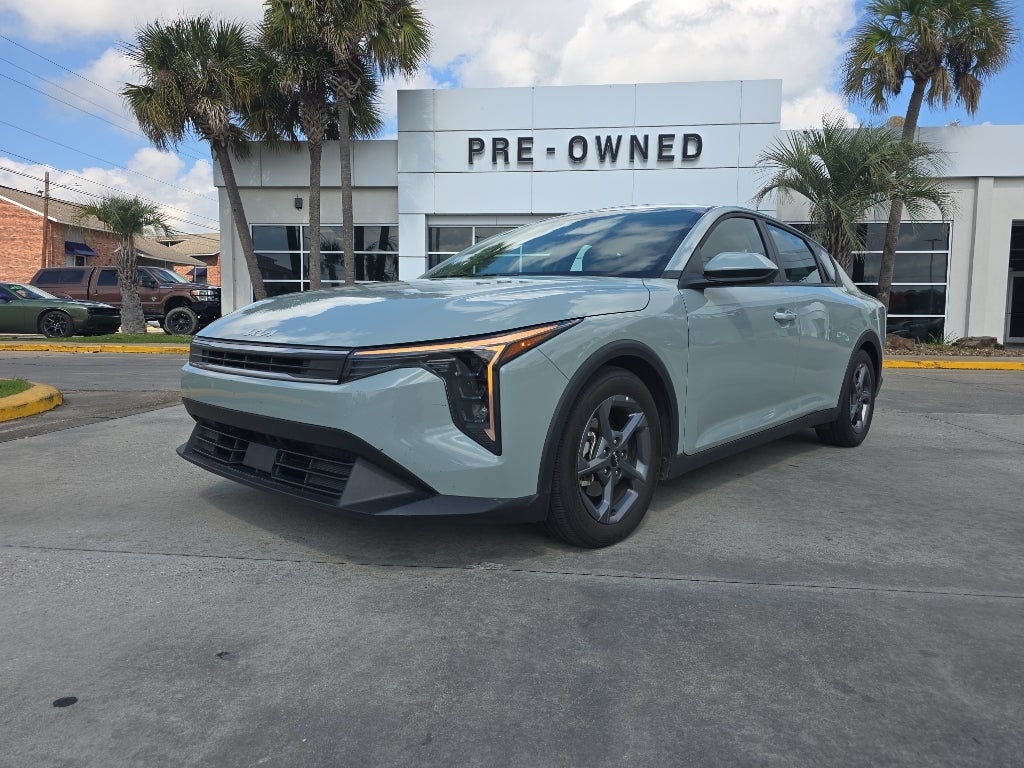 2025 Kia K4 LXS