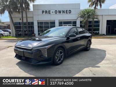 2025 Kia K4 LXS