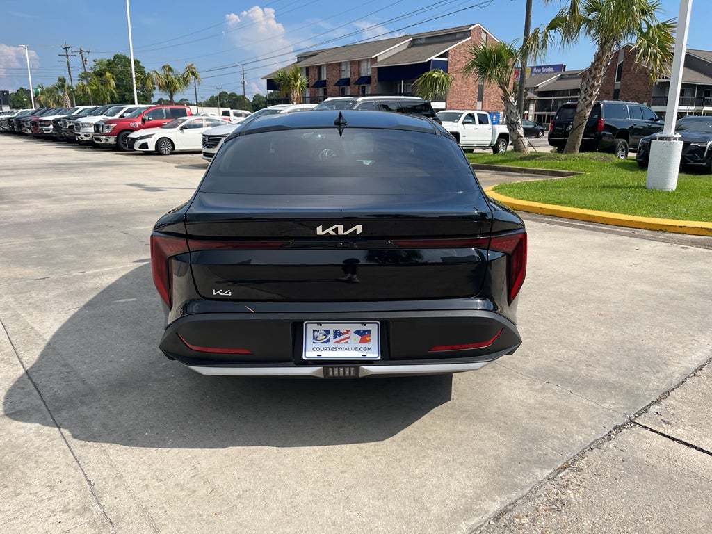 2025 Kia K4 LXS