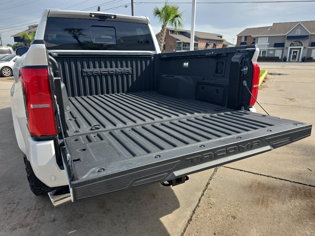 2025 Toyota Tacoma 4WD TRD Sport Hybrid