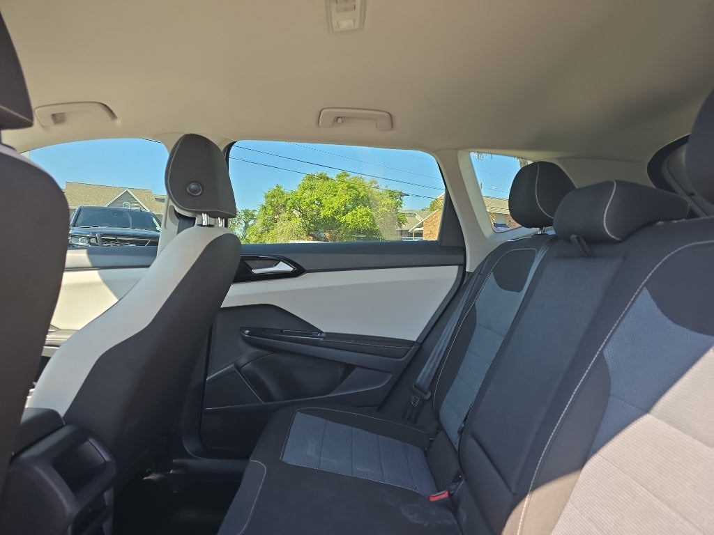 2025 Volkswagen Taos S