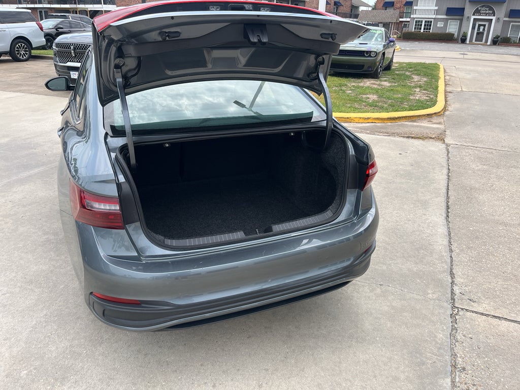 2025 Volkswagen Jetta SE