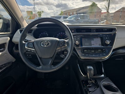 2017 Toyota Avalon XLE