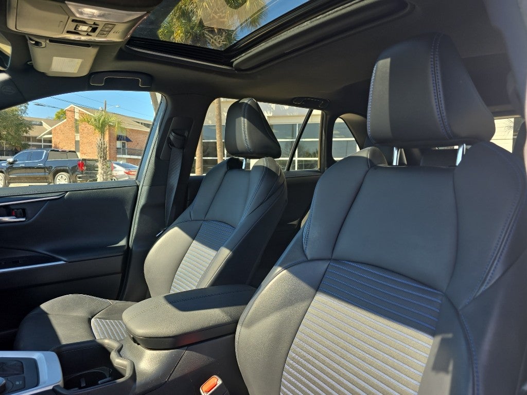 2022 Toyota RAV4 Hybrid XSE