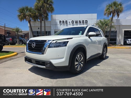 2023 Nissan Pathfinder SL