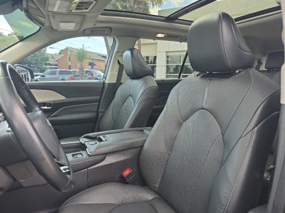 2024 Toyota Grand Highlander Hybrid XLE