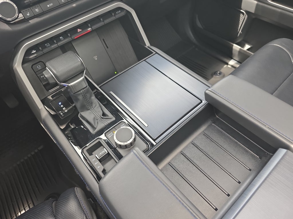 2025 Toyota Tundra 4WD Platinum