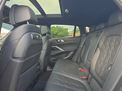 2025 BMW X6 xDrive40i