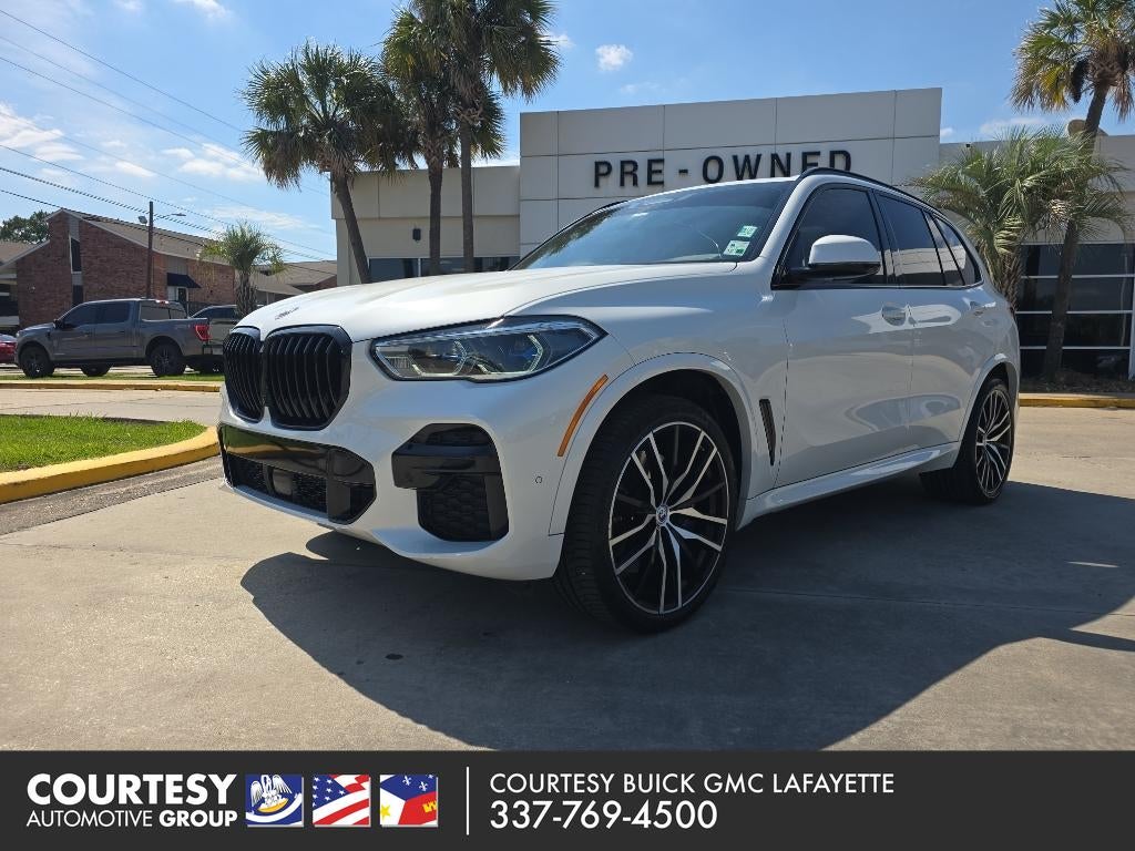 2023 BMW X5 M50i