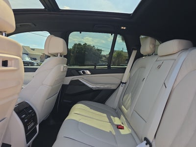 2023 BMW X5 M50i