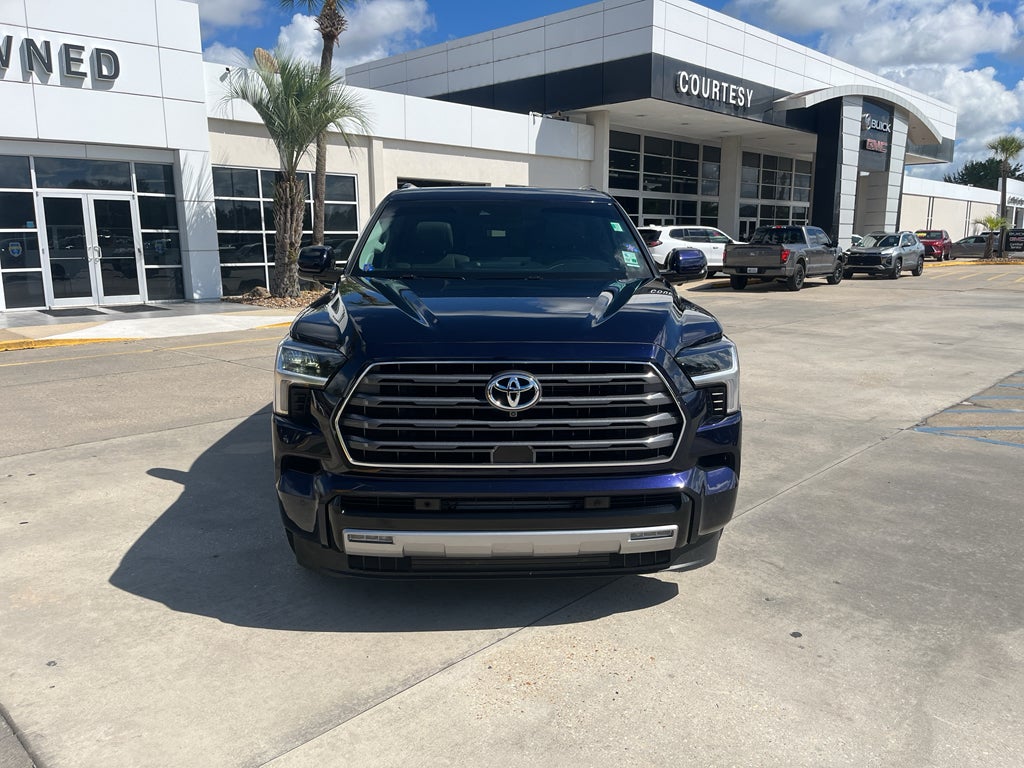 2023 Toyota Sequoia SR5