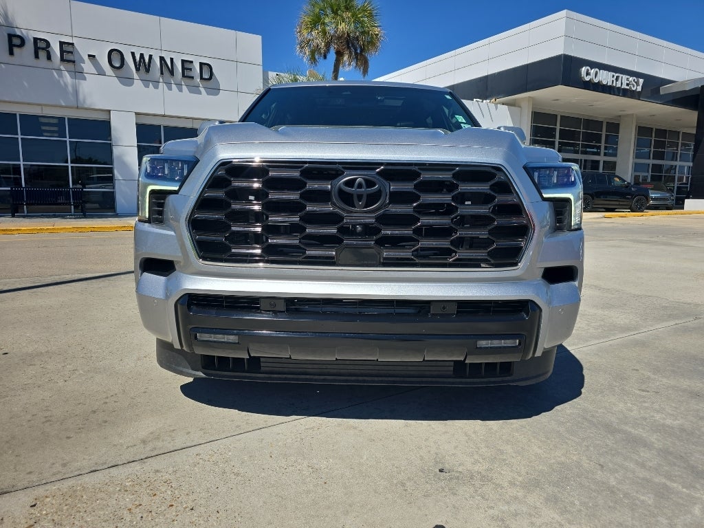 2024 Toyota Sequoia SR5