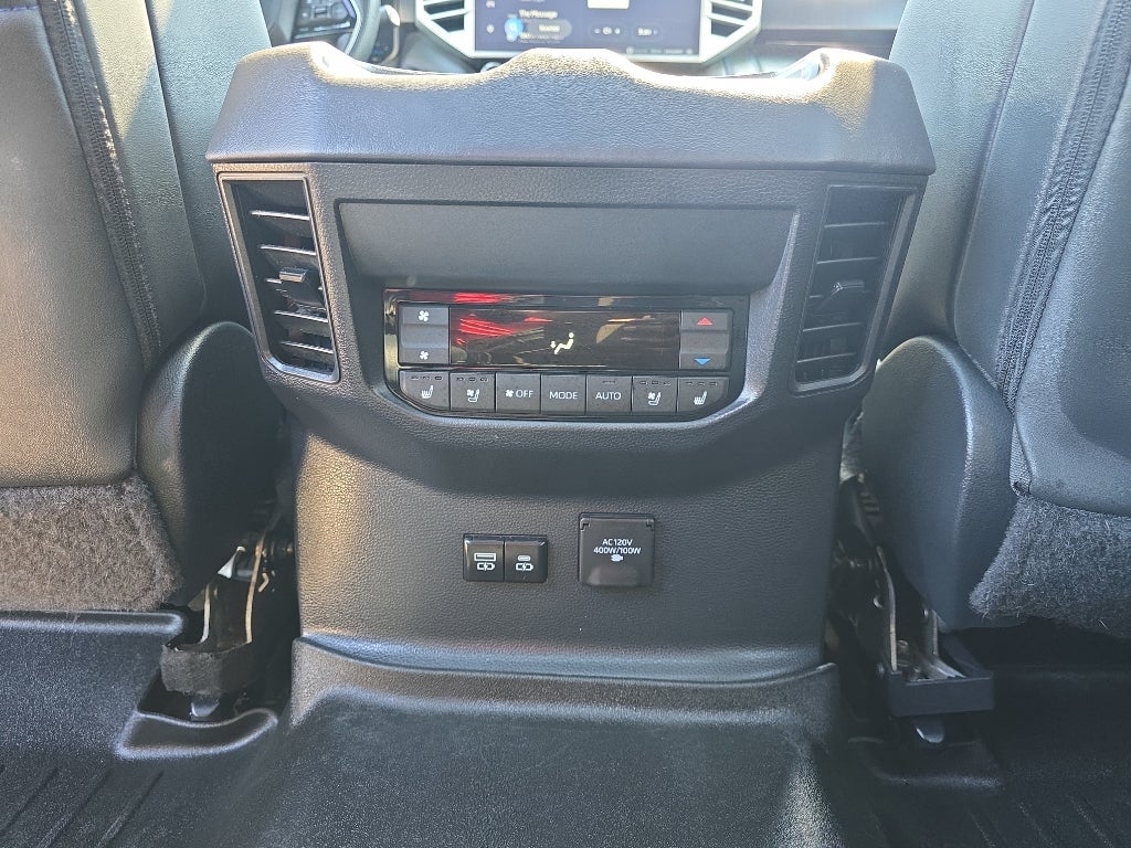2024 Toyota Sequoia SR5