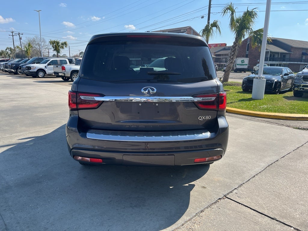 2024 INFINITI QX80 LUXE