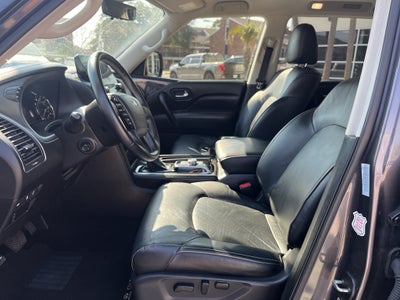 2024 INFINITI QX80 LUXE