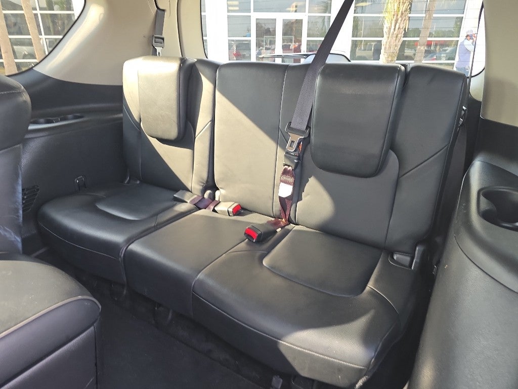 2024 INFINITI QX80 LUXE