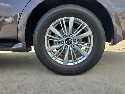 2024 INFINITI QX80 LUXE