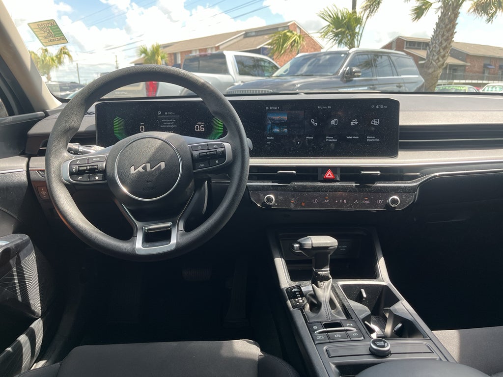 2025 Kia K5 LXS