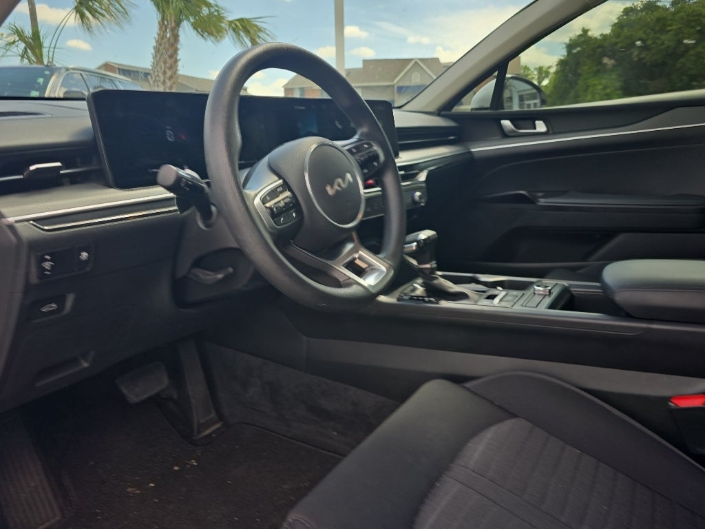 2025 Kia K5 LXS