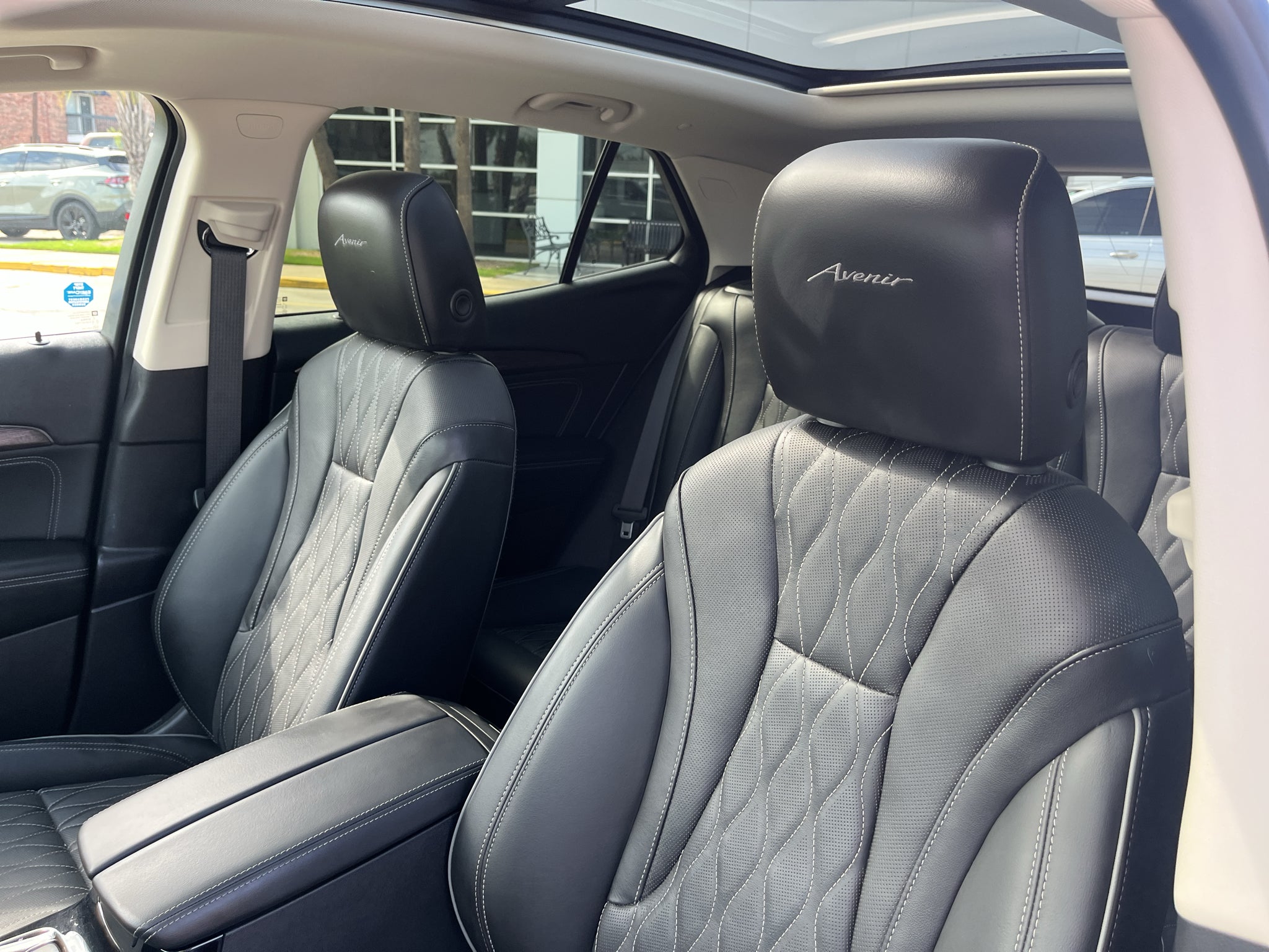 2022 Buick Envision Avenir